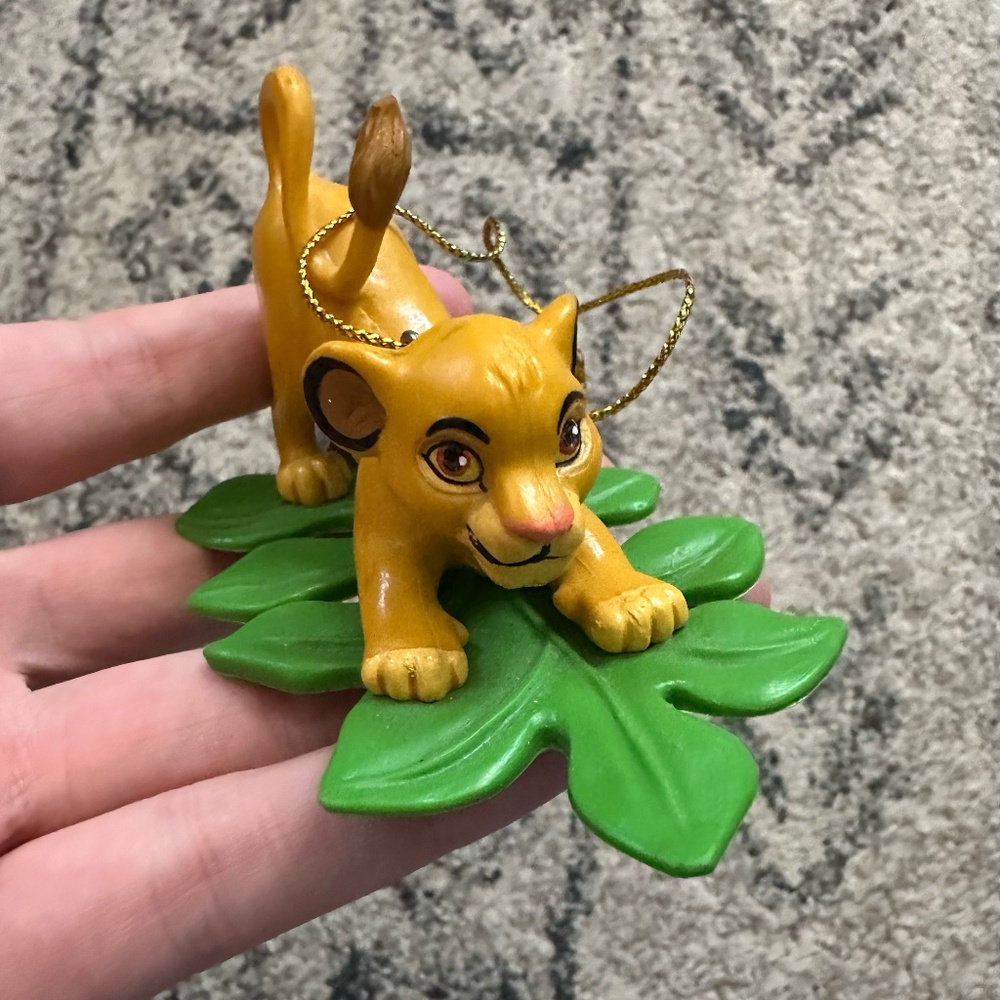 Vintage Disney Simba on Leaf Christmas Ornament